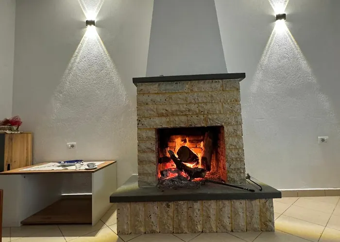 House Holiday home Permet